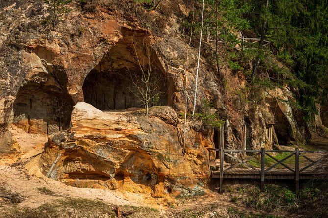 Road Trip to Csis, Lgatne, raii and Sigulda - All Inclusive - Exploring Each Stop in Detail