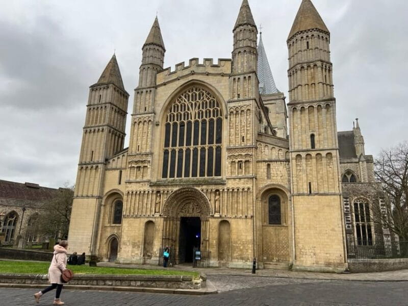 Rochester: Private 2hr Walking Tour with a Blue Badge Guide - Introduction to Rochester’s Historic Charm