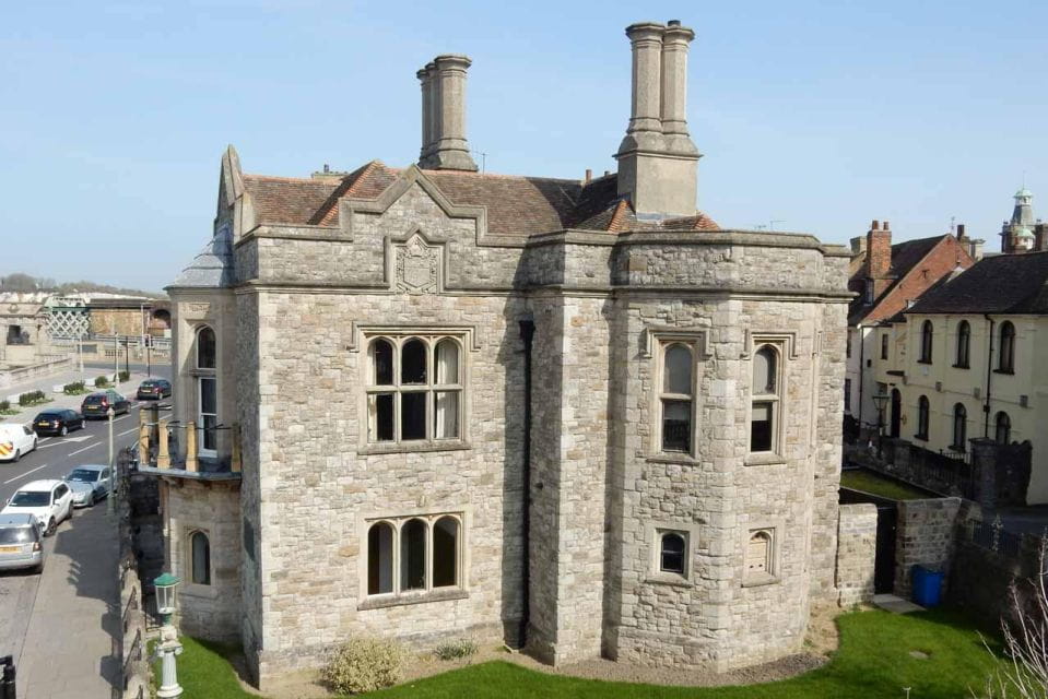 Rochester: Quirky Self-Guided Smartphone Heritage Walks - Inclusions