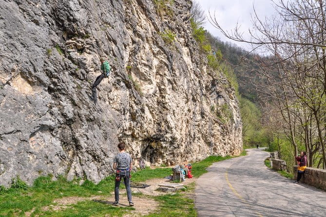 Rock Climbing Half Day Tour sarajevo - Dariva: A Climbing and Cultural Gem
