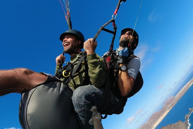 ROLLERCOASTER FLIGHT tandem paragliding Lanzarote with adrenalin - Key Points