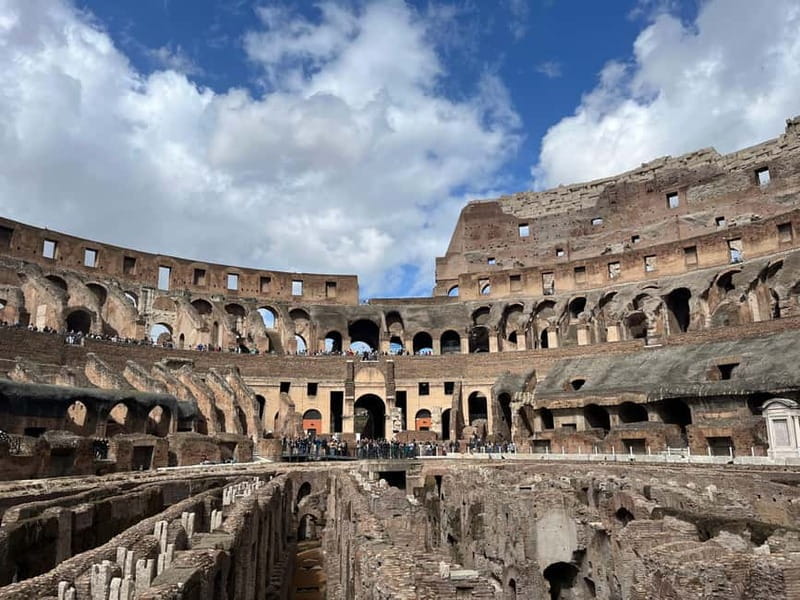 Roma: Colosseum, Forum, Palatine Entrance & 3D audio guide - Exploring the Roman Forum and Palatine Hill: An Immersive Experience