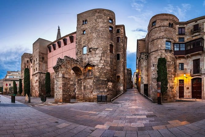 Roman and Medieval Side of Barcelona Private Walking Tour - Why This Tour Gets It Right: An In-Depth Review