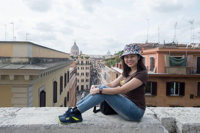Romantic photos in Rome - Starting Point: Meeting at Piazza di Spagna