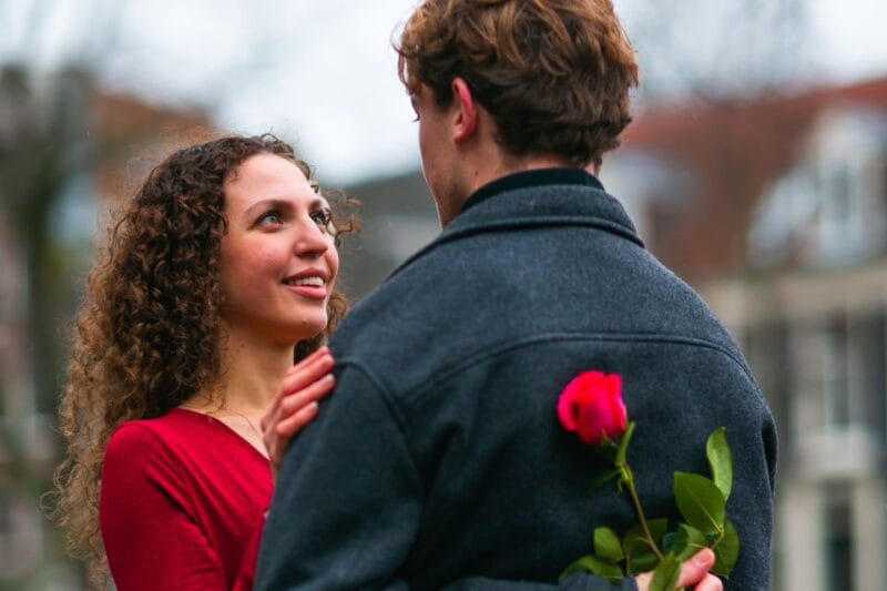Romantic Photoshoot Experience for Couples in Amsterdam - FAQs