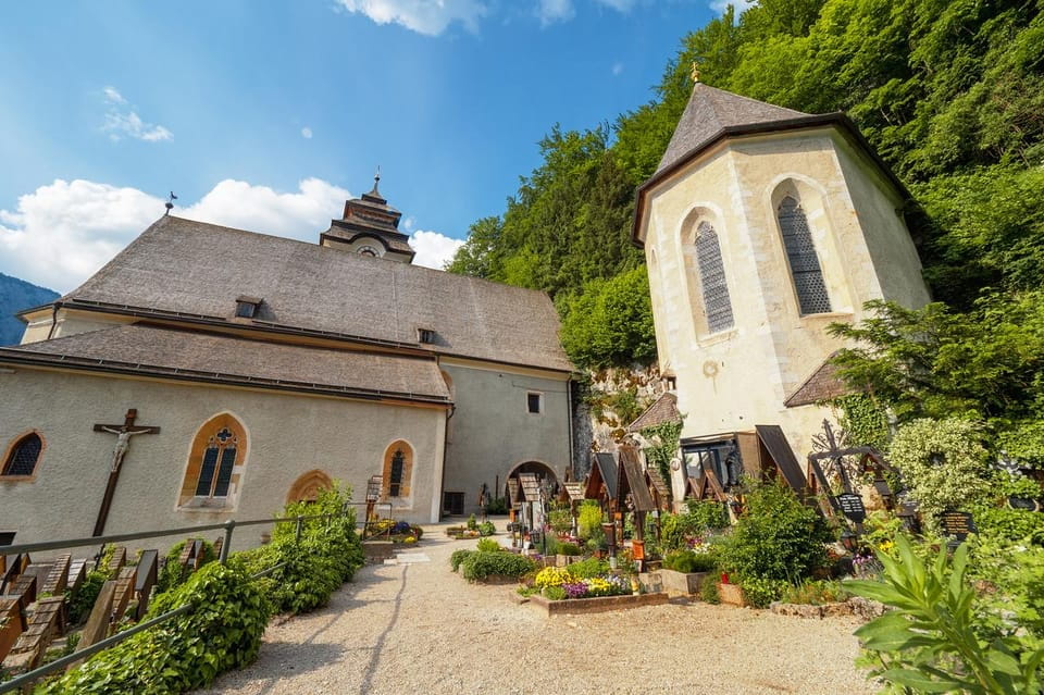 Romantic Scenic Walking Tour in Hallstatt - Immerse in Spiritual Atmosphere