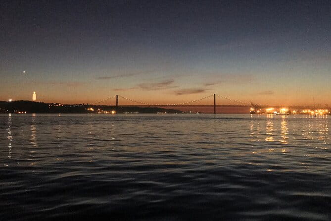 Romantic Sunset Sailing Experience in Lisbon - Who Is This Tour Best For?