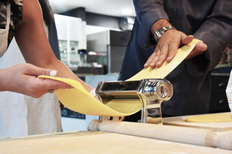 Rome: 1 Hour Pasta Making Class - Authentic Roman Flavor in a Pasta Class Close to the Vatican