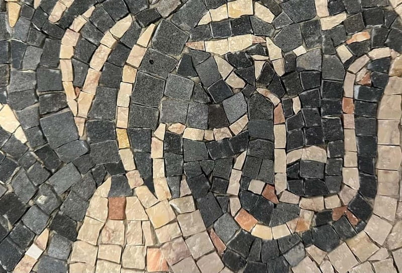 Rome: 2-day Intensive Mosaic Making Course - Day Two: Creating and Finishing Your Masterpiece