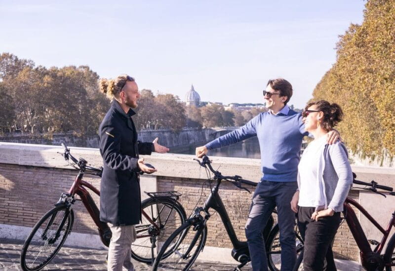 Rome: 3.5-Hour Small Group E-Bike Tour - Discovering Rome on Two Wheels: The Itinerary and Experience