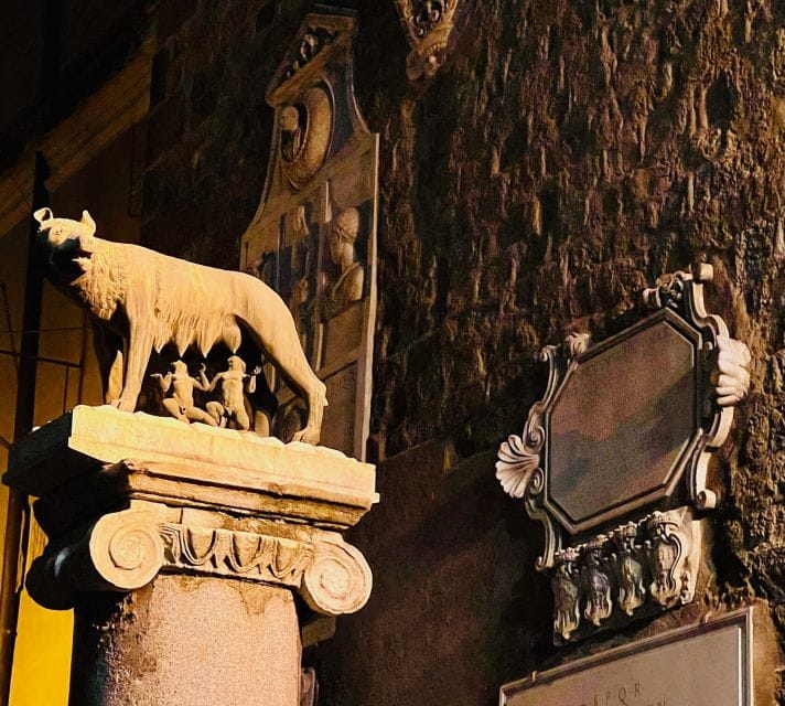 Rome: Ancient Rome Nighttime Sightseeing Tour - Exploring Rome in the Evening: A Walk Through History and Architecture