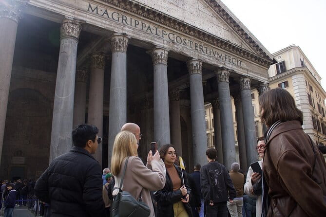 Rome at Night: Small-Group Walking Tour in English or Spanish - Exploring Rome at Night: A Guide to the Experience