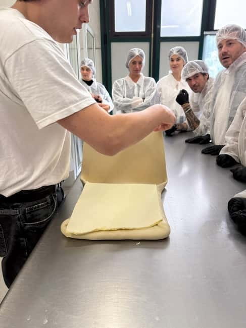 Rome: Bracciano Castle Visit, Cornetti Class, & Farm Lunch - Key points / Takeaways