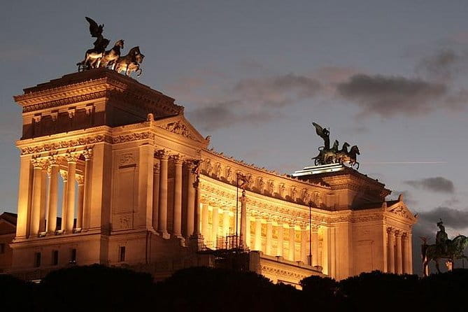 Rome by Night 3 hours Private Tour - Key Points