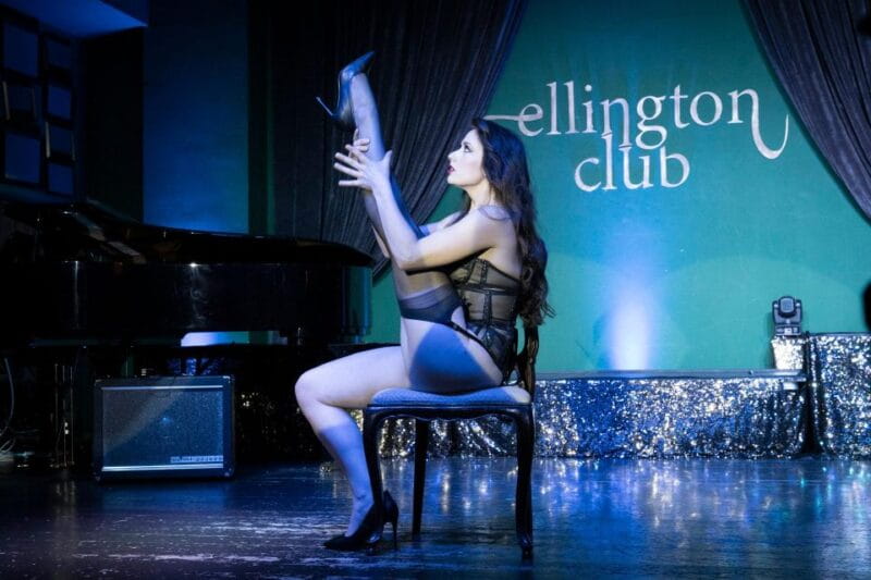Rome: Cabaret Burlesque Show Experience with Dinner - FAQ