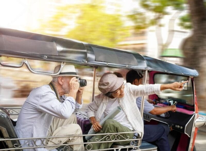 Rome City Sightseeing by Golf Cart Or Tuk Tuk (Private) - Practical Details: What to Expect and How to Prepare