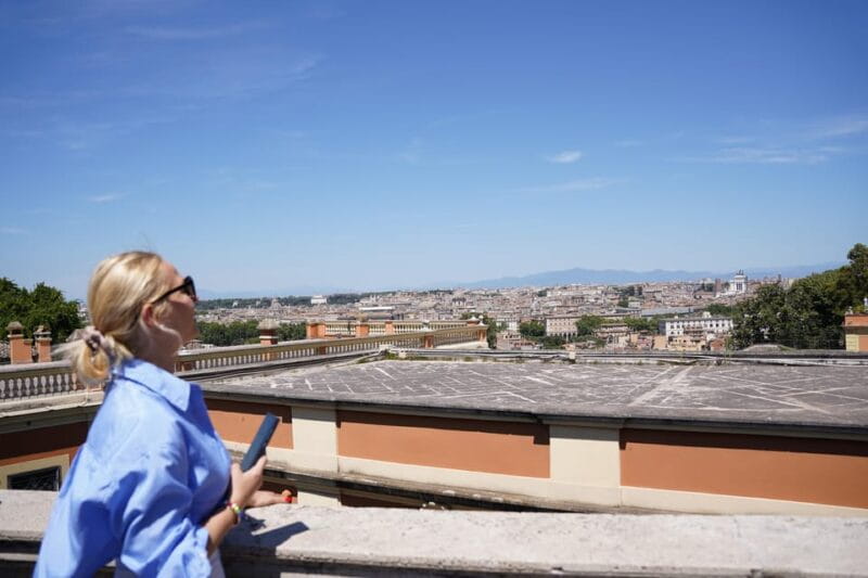 Rome: City Tour by Vespa with Pictures and Sweets Tastings - Key Points / Takeaways