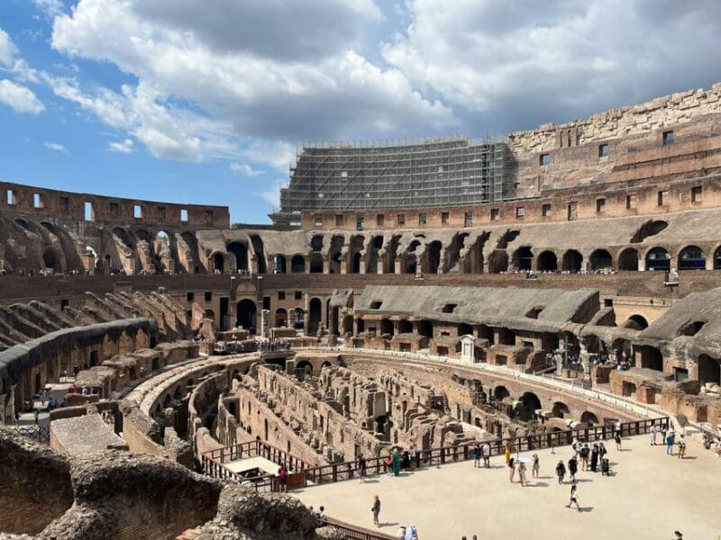 Rome: Colosseum Experience and Multimedia Video - The Guided Walk: A Local Perspective on Rome’s Heart