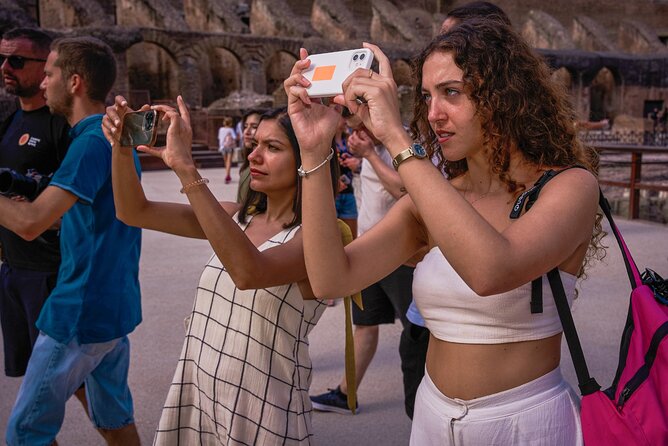 Rome: Colosseum, Palatine Hill and Forum Small-Group Guided Tour - Accessibility and Participation