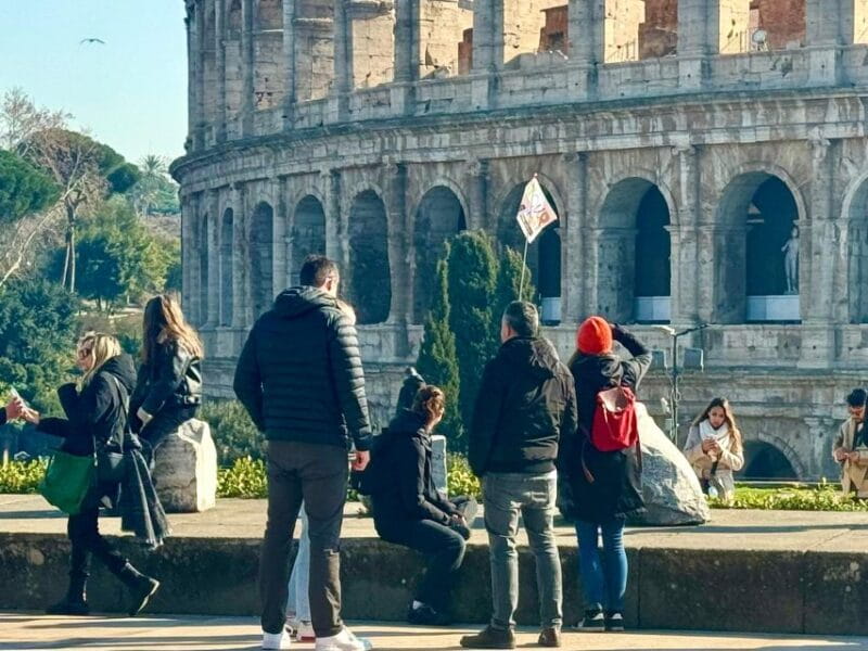 Rome: Colosseum Private Guided Tour with Food & Wine Tasting - Entering The Colosseum