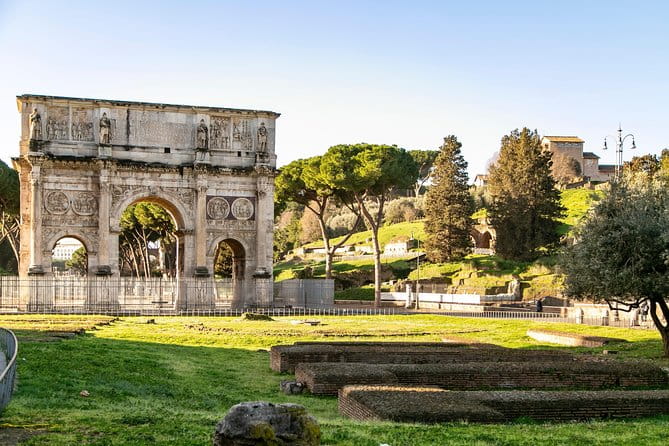 Rome Colosseum Roman Forum Trevi Fountain Pantheon & City Tour - Entering the Colosseum: Ancient Wonder and Modern Convenience