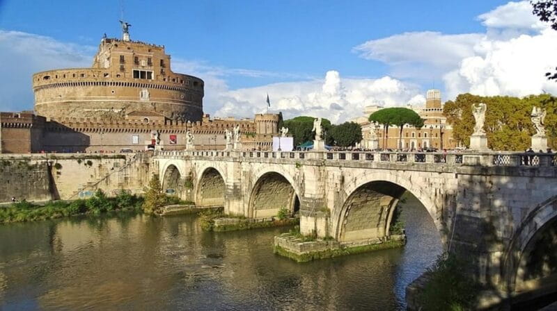 Rome: Day Trip from Civitavecchia to The Best of Rome - Castel Sant’Angelo: From Mausoleum to Fortress