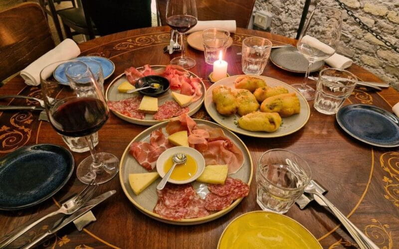 Rome: Exclusive Candlelight dinner in Agrippa's Roman Bath - Price and Value Considerations