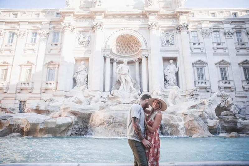 Rome: Federico Fellini's Photo Walk with Professional Photos - Key points / Takeaways