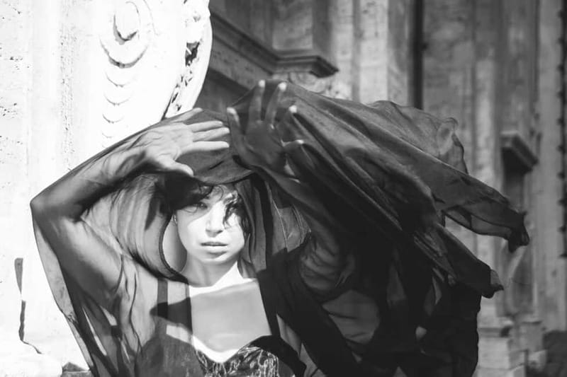 Rome: Federico Fellini's Photo Walk with Professional Photos - Price and Logistics: Good Value for a Unique Keepsake