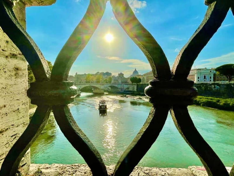 Rome: Food Tasting and Wine Pairing & Tiber River Boat Ride - Scenic Tiber River Hop-on-Hop-off Cruise