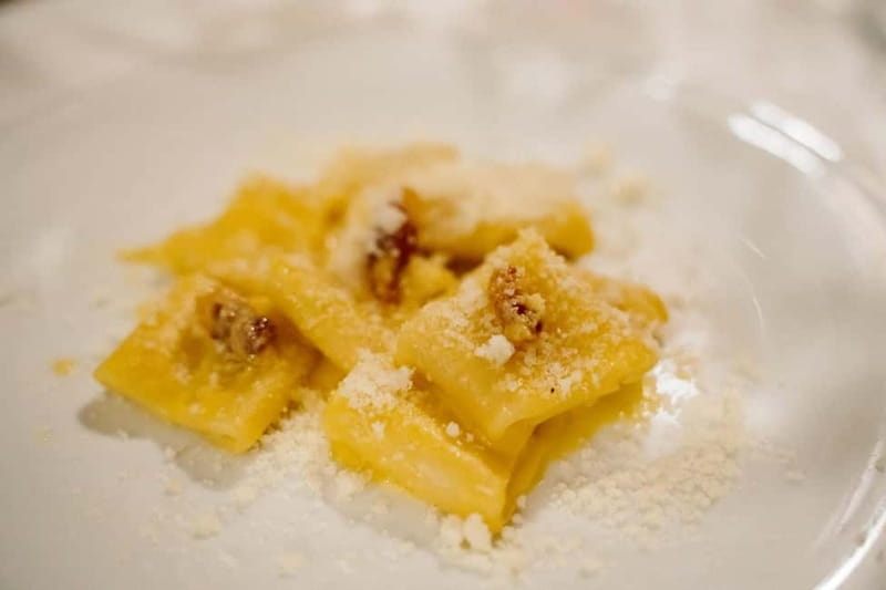 Rome Food Tour: Trastevere Aperitivo, Wine & Pasta Dinner - Key points / Takeaways