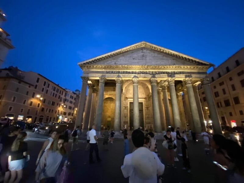 Rome :guided night e-bike tour with typical ice-cream - Who Should Consider This Tour?