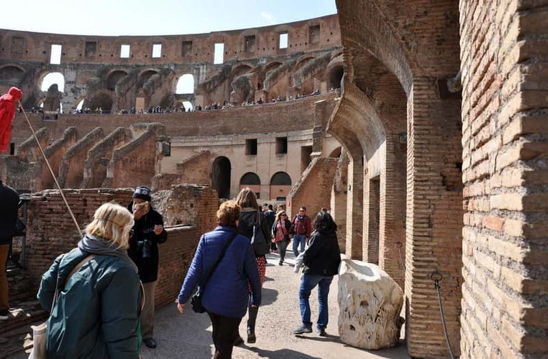 Rome: Guided Tour of Colosseum, Roman Forum & Palatine Hill - Entering the Ancient World: Starting at the Arch of Constantine