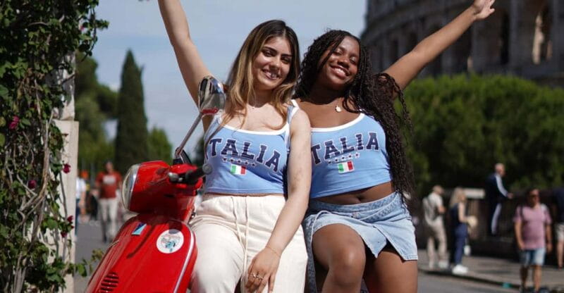 Rome: Guided Vespa Tour with Photo Stops - Exploring Rome from a Vespa: The Complete Experience