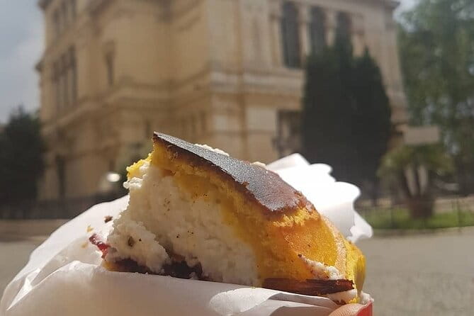 Rome Jewish Ghetto and Great Synagogue Small Group Walking Tour - Exploring the Rome Jewish Ghetto and the Great Synagogue: A Detailed Review