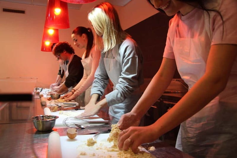 Rome: Lasagna, Fettuccine Pasta & Tiramisu Cooking Class - Price and Value