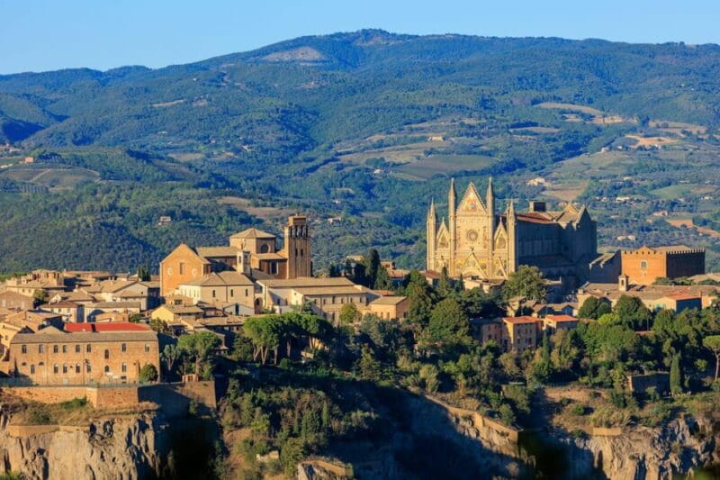 Rome: Orvieto Day Trip with Train Ride, Duomo & Lunch - Exploring Orvieto: A Perfect Day Trip from Rome