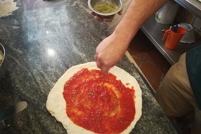 Rome: Pizza Cooking Class combined with Guided Sightseeing - FAQ