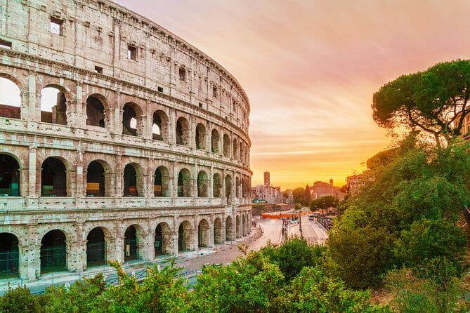 Rome Private VIP Tour Colosseum, Vatican Museum, Sistine Chapel - Walking Through Palatine Hill and the Roman Forum