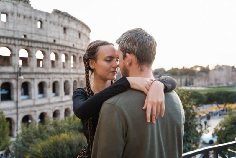 Rome: Romantic Couple Photoshoot Experience at the Colosseum - Entering The Colosseum: A Classic yet Crowded Backdrop
