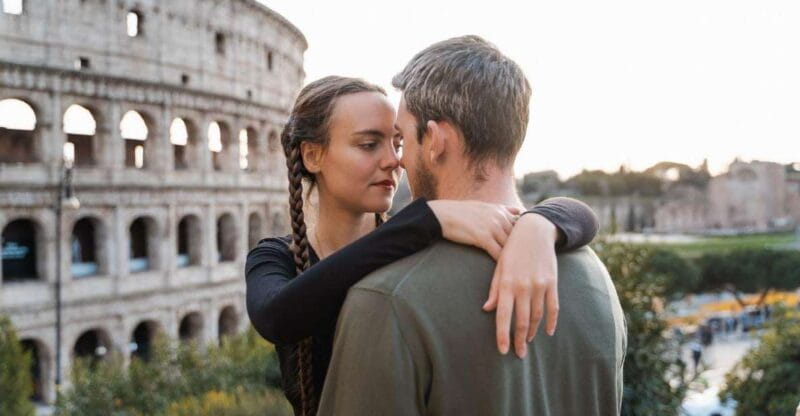 Rome: Romantic Couple Photoshoot Experience at the Colosseum - Price and Value for Money