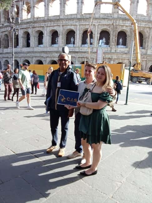 Rome: Special Colosseum Tour with access to Gladiator's Gate - Walking Through the Roman Forum and Palatine Hill