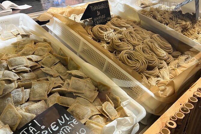 Rome: Street Food Electric Bike Tour with Market Experience - Exploring Rome by Bike and Bite: A Deep Dive into the Street Food Electric Bike Tour