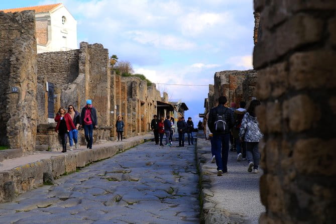 Rome to Pompeii & Herculaneum Trip with Hotel Pickup & Skip-the-line Tickets - What Travelers Love