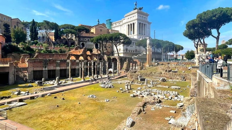 Rome: Tour with 3D Augmented Reality of Imperial Fora - Exploring the Imperial Fora with Augmented Reality