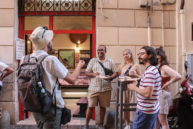 Rome: Trastevere and Campo de Fiori Food Tour with Local Guide - Discovering Rome’s Neighborhoods Through Food