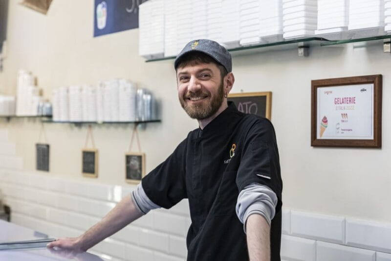 Rome: Trastevere Pasta Making Class - Wine, Gelato, and Relaxed Elegance