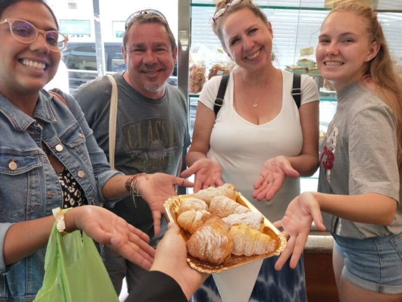 Rome: Vatican Street Food and Wine Tour with Farmers Market - Key points / Takeaways