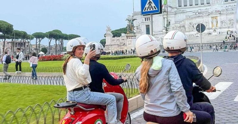 Rome Vespa Half-Day Tour with Private Driver - The Itinerary: What You Can Expect