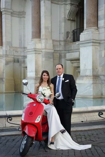 Rome: Vespa Tour with Pro Photos & Authentic Ginseng Coffee - Key points / Takeaways